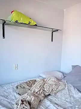 carolina linarez69 online show from September 10, 2025, 9:26 pm