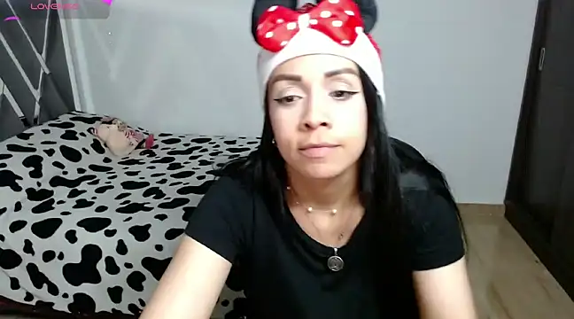 Amber Lovely online show from December 18, 2024, 1:05 am