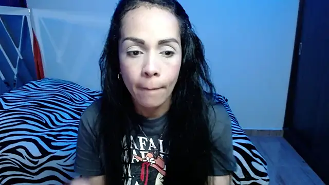 Amber Lovely online show from September 27, 2025, 11:10 pm