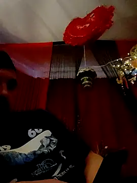 Snapshot of HungJonny99 chatting on March 2, 2025, 6:48 am HungJonny99 online show from March 2, 2025, 6:48 am