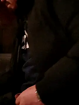 Snapshot of HungJonny99 chatting on November 23, 2025, 2:00 am HungJonny99 online show from November 23, 2025, 2:00 am