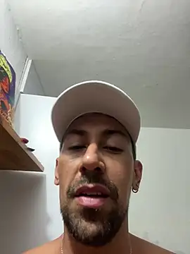 dantedesirexx online show from February 25, 2025, 8:19 pm