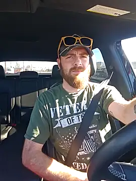 SirYummy18 online show from January 15, 2025, 7:12 pm