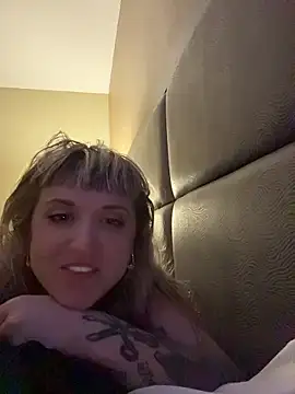 Babette xox online show from May 5, 2026, 8:33 am