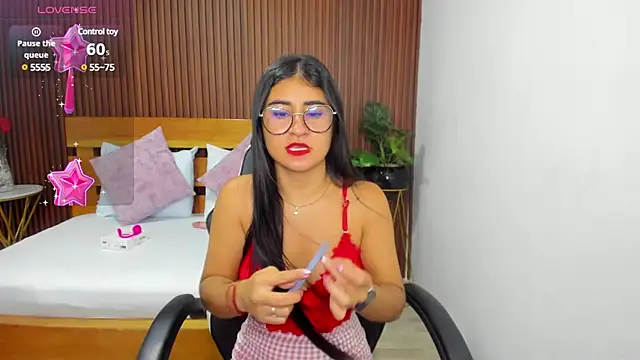 evelin leroy online show from March 6, 2025, 12:09 pm