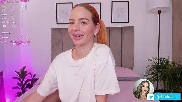 Niicoleta online show from November 24, 2025, 7:46 pm