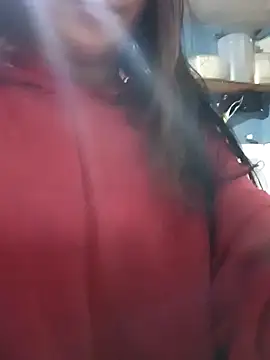 Elvishcassie  online show from February 5, 2025, 9:07 pm