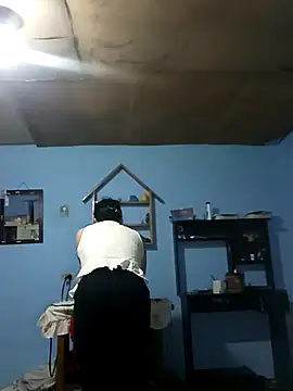 Elvishcassie  online show from September 9, 2025, 6:07 pm