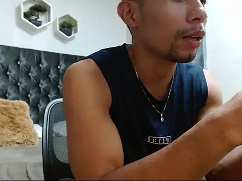 Snapshot of richar_voller chatting on September 26, 2025, 3:49 pm richar voller online show from September 26, 2025, 3:49 pm