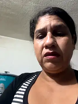 siri duque online show from October 9, 2025, 10:46 am