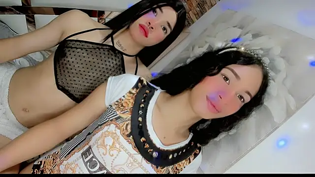 Snapshot of barbiedolls_x chatting on March 15, 2025, 10:24 am barbiedolls x online show from March 15, 2025, 10:24 am