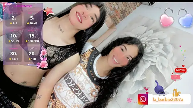 Snapshot of barbiedolls_x chatting on March 16, 2025, 3:04 am barbiedolls x online show from March 16, 2025, 3:04 am