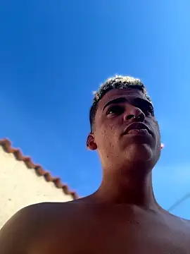 Snapshot of Leo_bunny_hot chatting on February 13, 2026, 8:16 pm Leo bunny hot online show from February 13, 2026, 8:16 pm