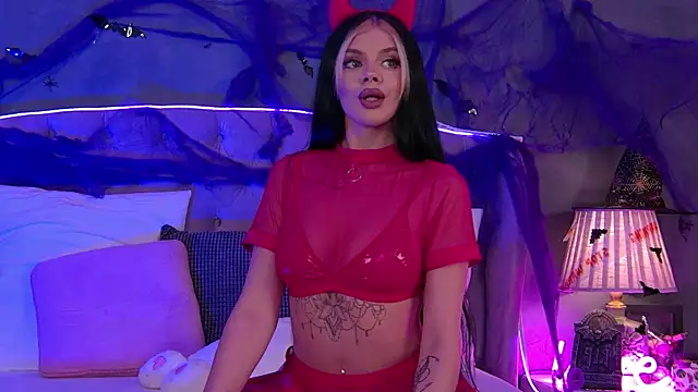 IvyRaven online show from October 24, 2025, 5:09 pm