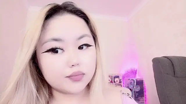 Snapshot of amelia_sunlight chatting on February 25, 2025, 12:36 am amelia sunlight online show from February 25, 2025, 12:36 am