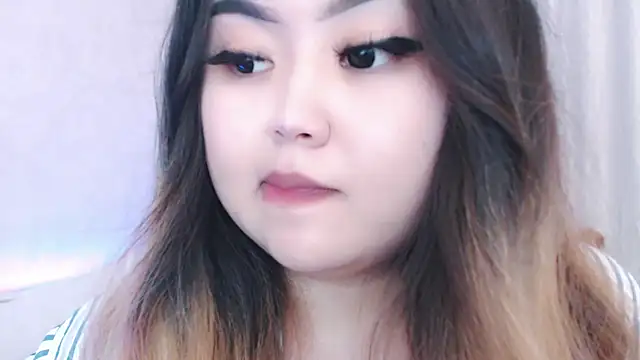 Snapshot of amelia_sunlight chatting on May 19, 2026, 4:35 pm amelia sunlight online show from May 19, 2026, 4:35 pm