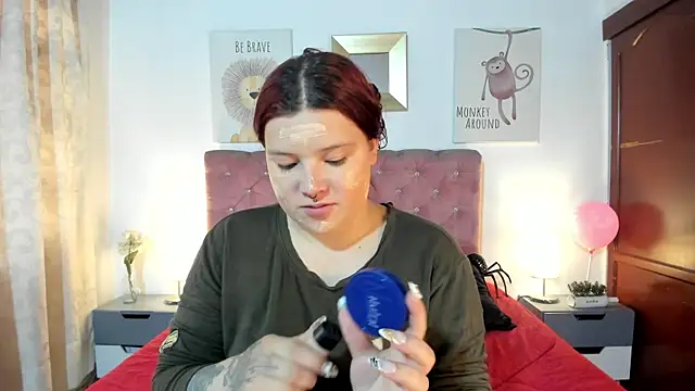 CelessteRedds online show from March 24, 2026, 12:10 pm