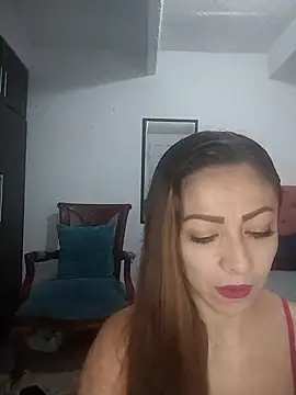 Venus-Wood online show from October 29, 2025, 9:49 pm