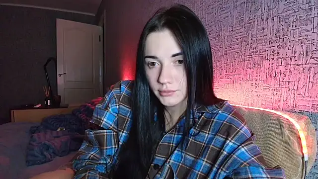 Liana diva online show from November 23, 2025, 4:51 pm