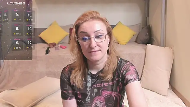 MadissonKiss online show from March 19, 2026, 2:04 am