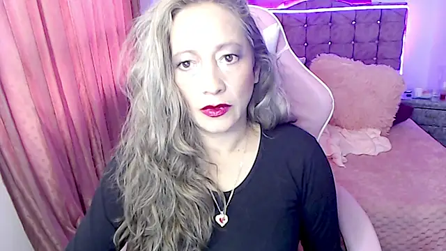 Melanyy 100 online show from September 16, 2025, 7:48 pm