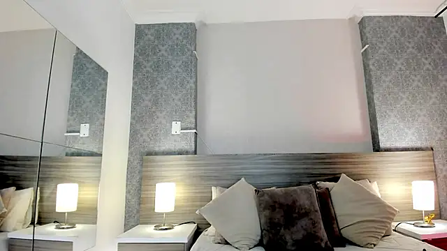 Mistyca online show from October 15, 2025, 10:26 am