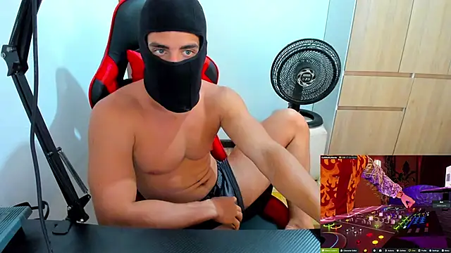 Calihotcaliente277 online show from January 29, 2025, 5:56 pm