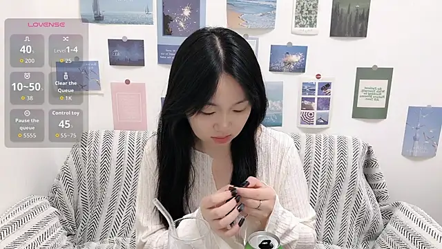 Snapshot of LiLiYbaby chatting on September 12, 2025, 6:13 am LiLiYbaby online show from September 12, 2025, 6:13 am