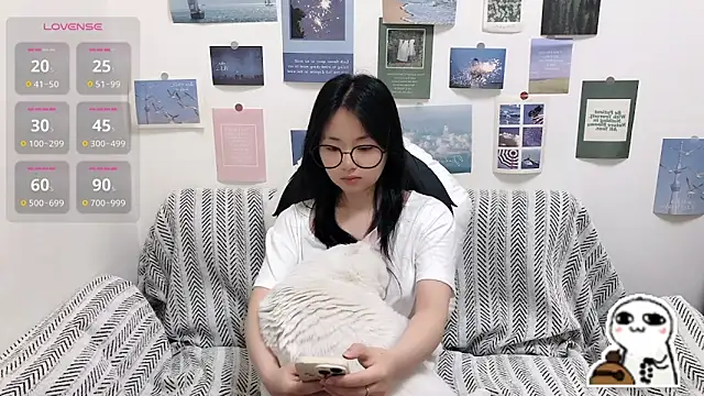 LiLiYbaby online show from June 4, 2026, 6:41 am