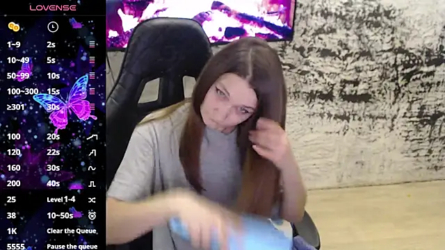 PamelaYoun online show from January 6, 2026, 11:29 pm