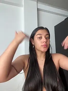 Snapshot of floriamANDjazmin chatting on March 14, 2026, 9:09 pm floriamANDjazmin online show from March 14, 2026, 9:09 pm