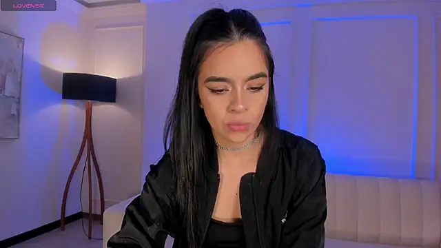 AlanaCraft online show from March 5, 2025, 2:46 am