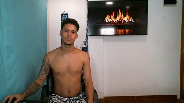 JacobandChloee online show from April 4, 2026, 12:31 am