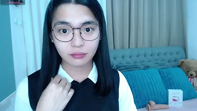 Snapshot of zhaviahale21 chatting on November 6, 2025, 7:20 am zhaviahale21 online show from November 6, 2025, 7:20 am