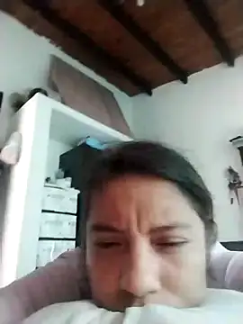 lisseth online show from December 21, 2024, 6:44 pm