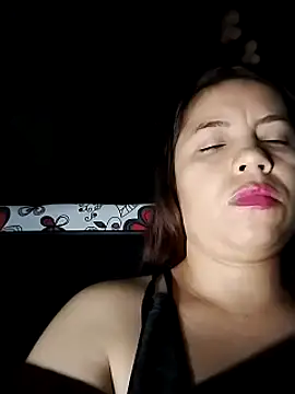 lisseth online show from February 5, 2025, 3:02 am