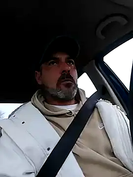 Snapshot of affascino chatting on December 19, 2025, 2:13 pm affascino online show from December 19, 2025, 2:13 pm