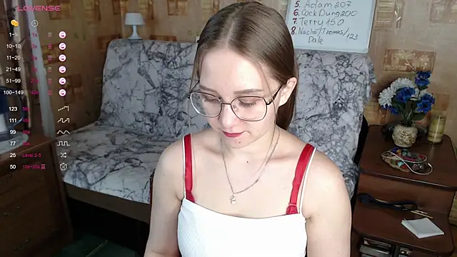 Miatiny online show from December 7, 2024, 10:45 am