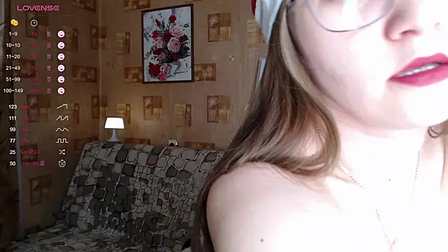 Miatiny online show from December 15, 2024, 4:15 pm