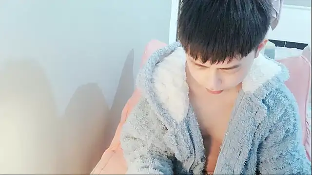 FFFFZ189 online show from January 26, 2025, 5:02 am