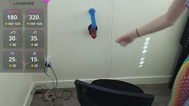 foxy ana13 online show from February 4, 2025, 10:24 pm