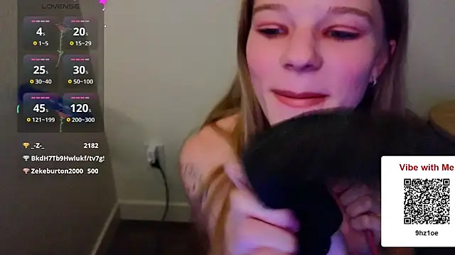 foxy ana13 online show from February 10, 2025, 3:03 am