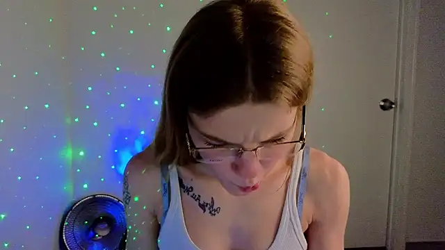 foxy ana13 online show from March 14, 2025, 3:37 am