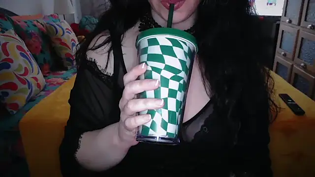 CronacaErotica online show from April 2, 2026, 1:31 pm