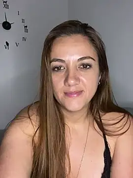 Shianrose online show from January 12, 2025, 7:00 am