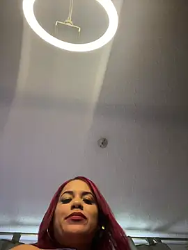 EmmaHot online show from February 20, 2025, 1:08 pm