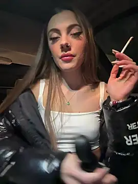 FrancescaNappi online show from February 24, 2025, 9:41 pm