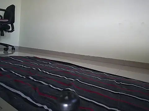 Kinjal patel01 online show from April 18, 2026, 11:47 am