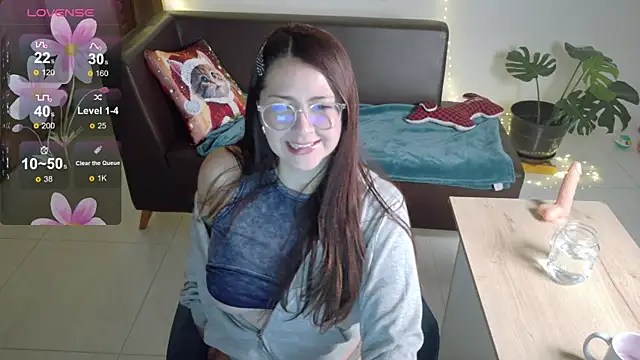 Snapshot of Rachel_t_ chatting on January 17, 2025, 5:11 am Rachel t online show from January 17, 2025, 5:11 am