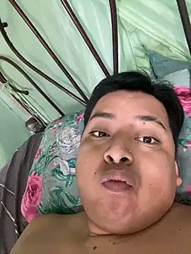 Snapshot of Avilespozo19993 chatting on October 24, 2025, 4:36 pm Avilespozo19993 online show from October 24, 2025, 4:36 pm